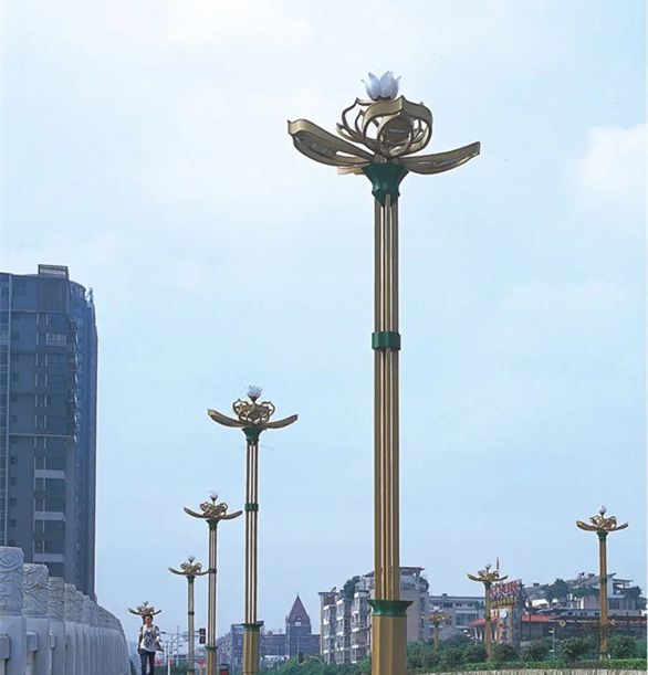焦作太陽(yáng)能路燈廠家教您怎么判斷太陽(yáng)能路燈廠
